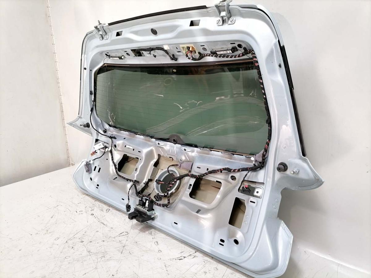 VW Golf 8 original Heckklappe mit Heckscheibe LV5L Christal Ice Blue Fließheck Bj.2024